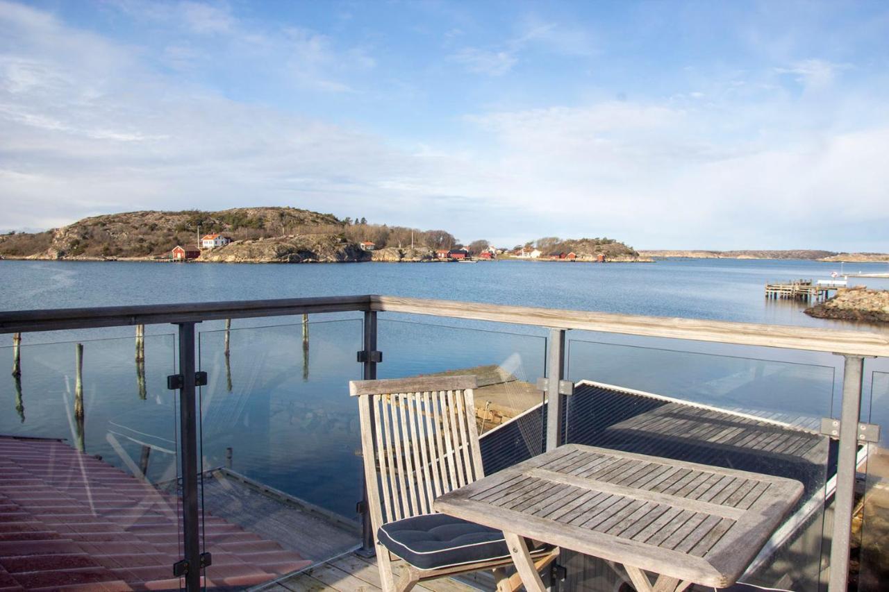 Everts Sjoebods Bed & Breakfast Grebbestad Exterior foto